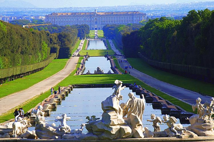 facite ammuina reggia caserta