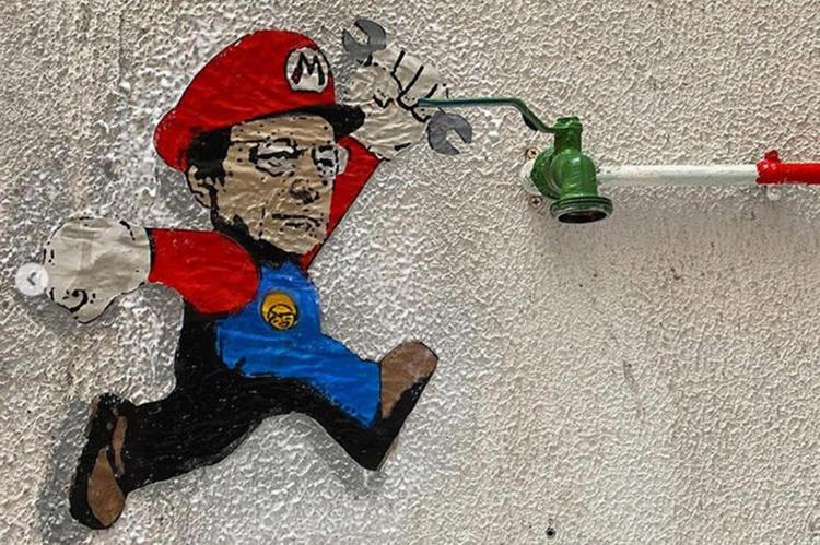 Super Mario