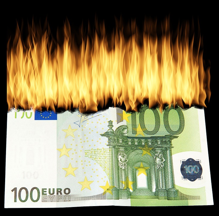 burn-money-1463224_960_720