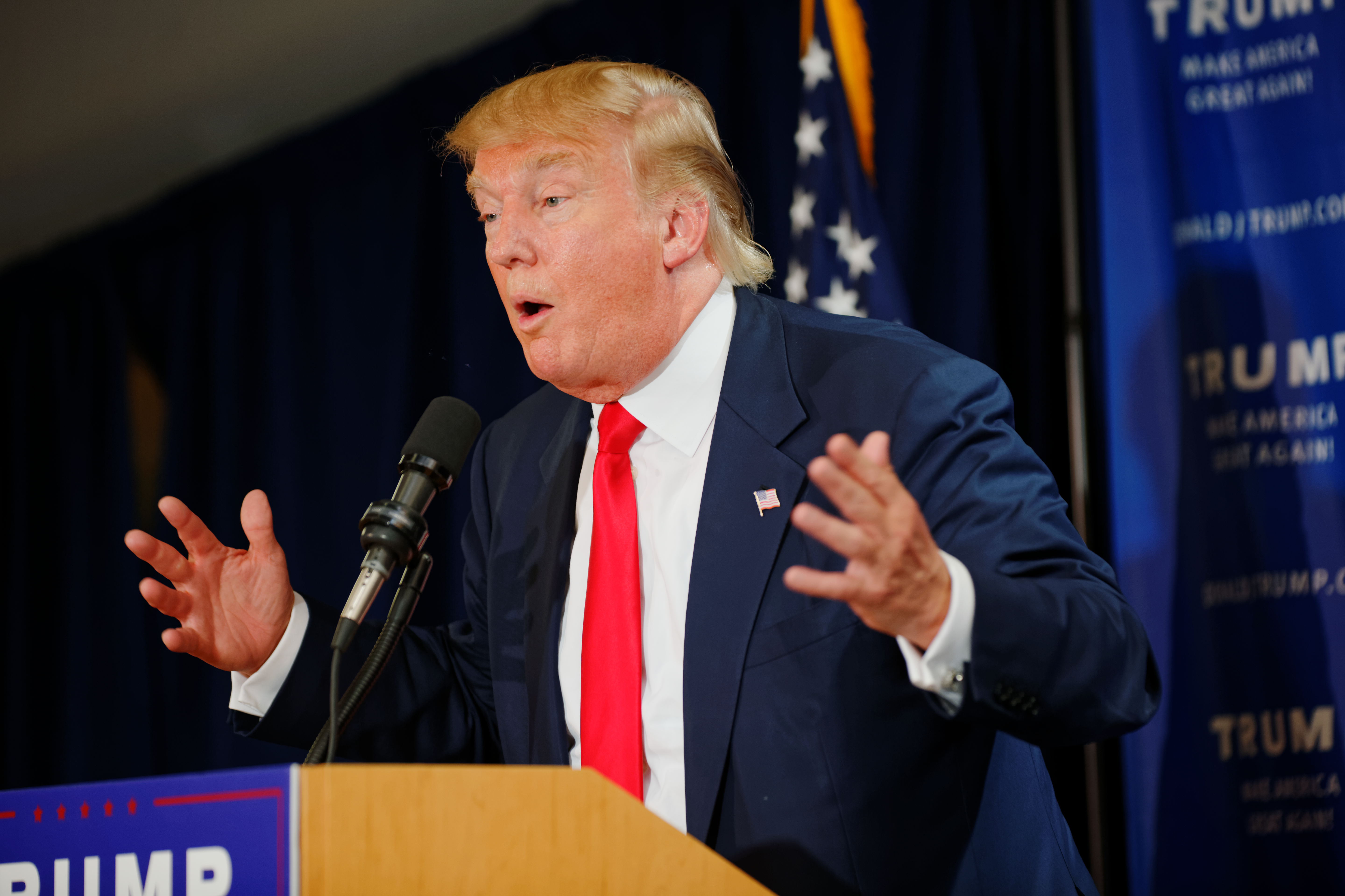 donald_trump_laconia_rally_laconia_nh_4_by_michael_vadon_july_16_2015_03