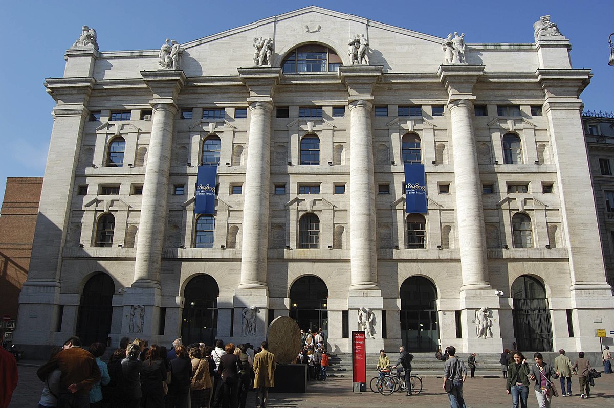 1200px-Palazzo_mezzanotte_Milan_Stock_Exchange